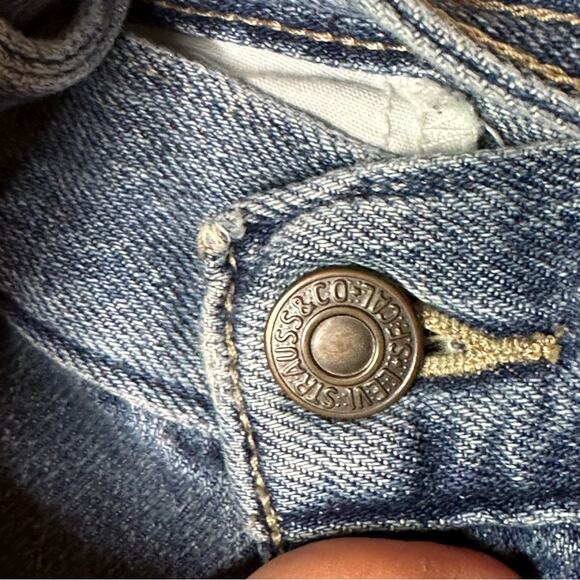 Vintage Levi’s Gaucho Belted Wide Leg Capri Jeans - MEDIUM WASH - Picture 4 of 13